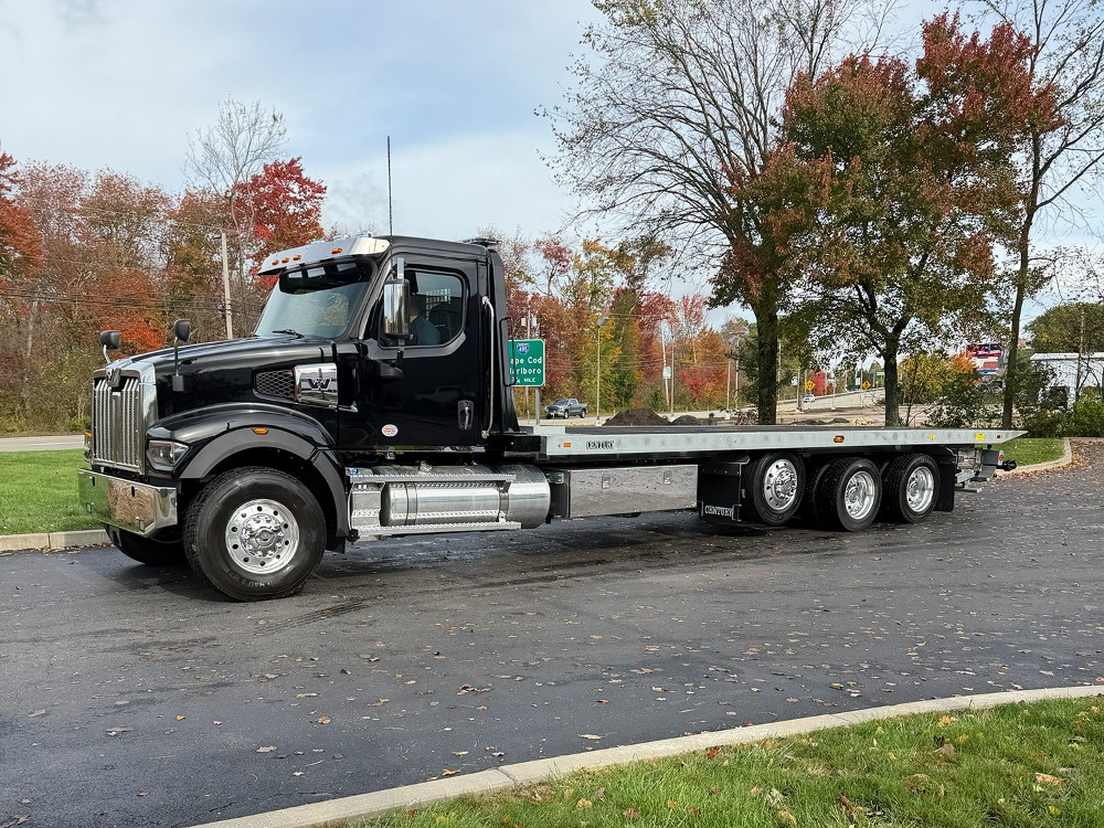 2025 Western Star 49X (Key# 1781) 2